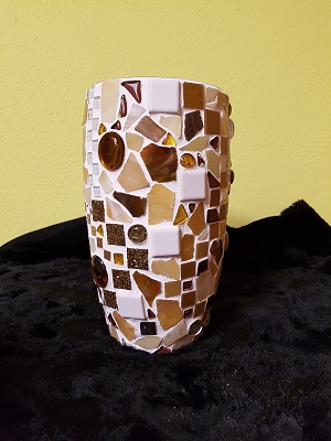 Vase komplett mit Mosaiksteinen veriert